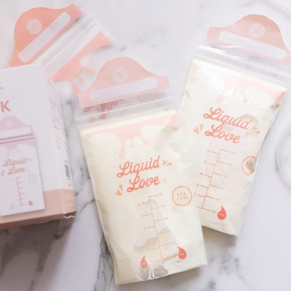 Kindred Bravely Breast Milk Storage Bags BPA Free Pre-Sterilized 6 OZ 100 Count - Picture 9 of 9